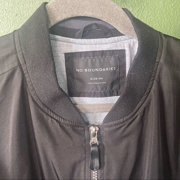 No boundaries black medium zip up jacket - Picture 5 of 5